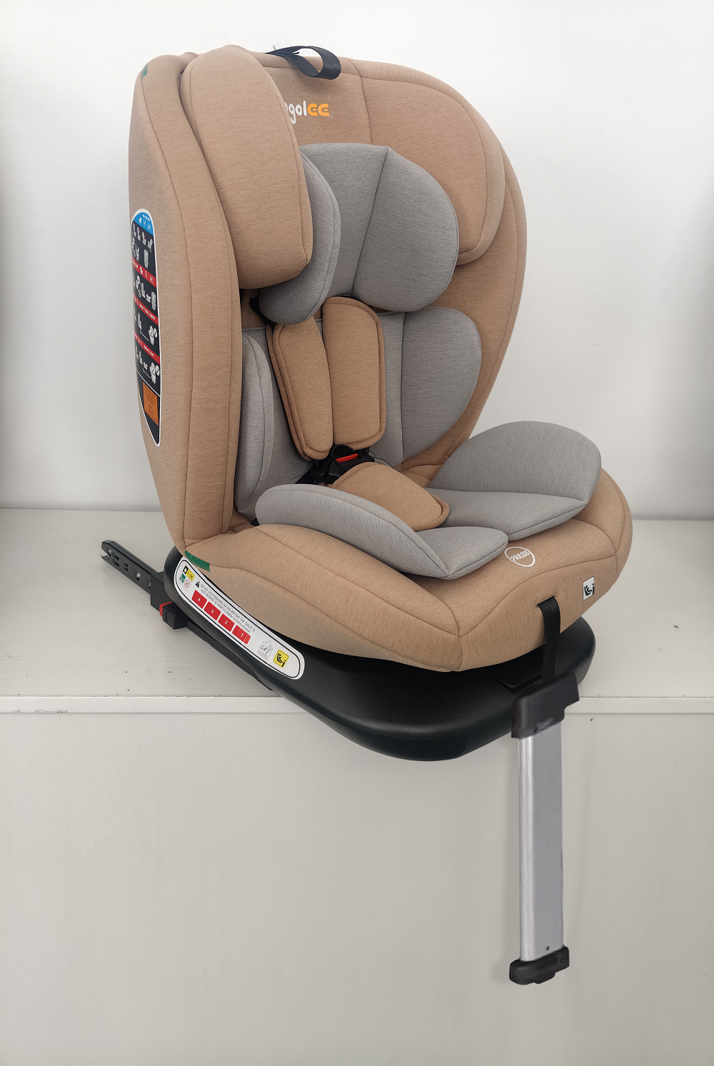 Ogolee to Launch Innovative 40-150CM Car Seat with Support Leg in July, Offering Unmatched Value